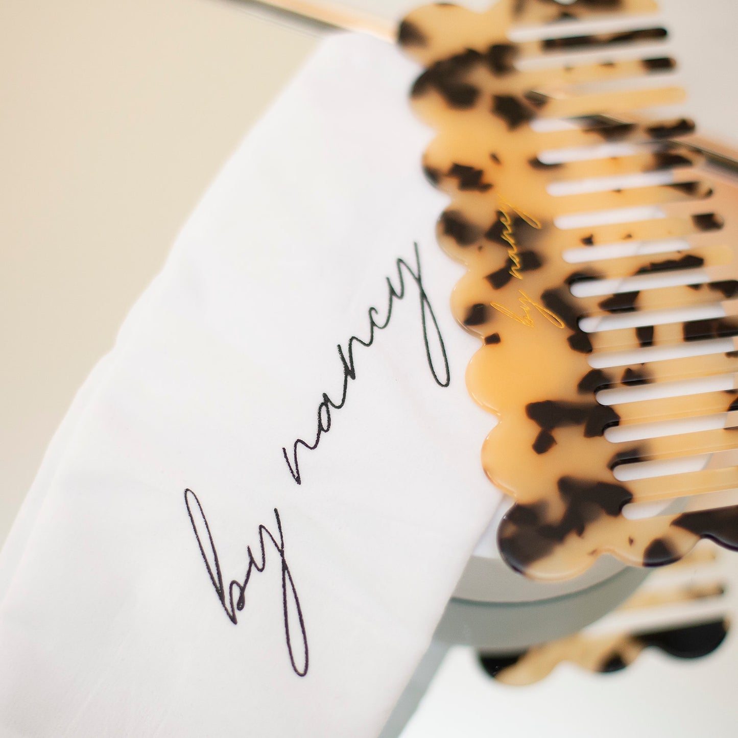 By Nancy Signature Comb - Leopard