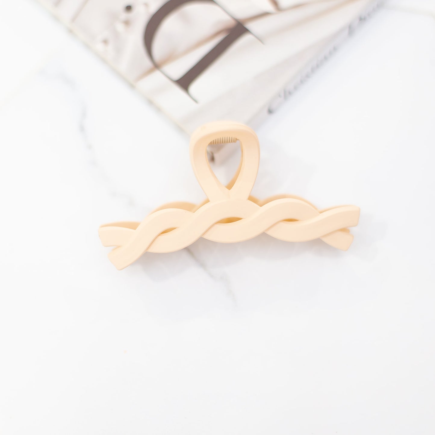 Gina Hair Claw